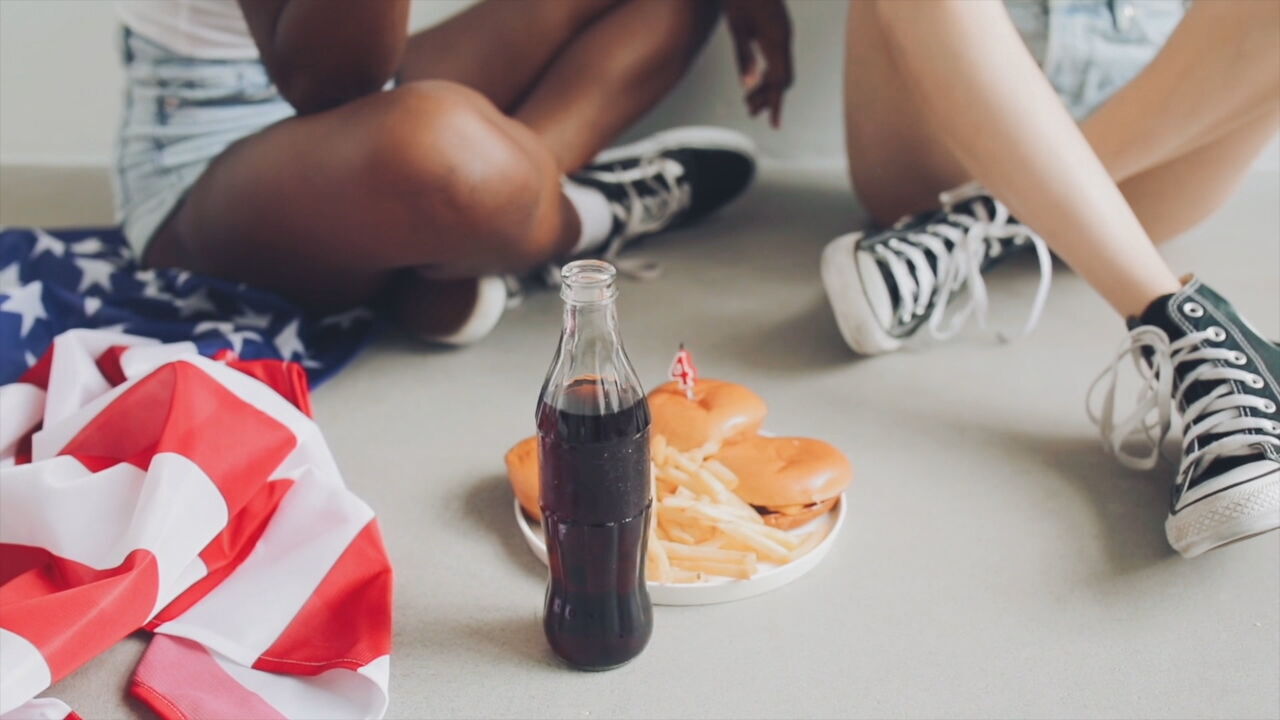 coke and hamburgers
